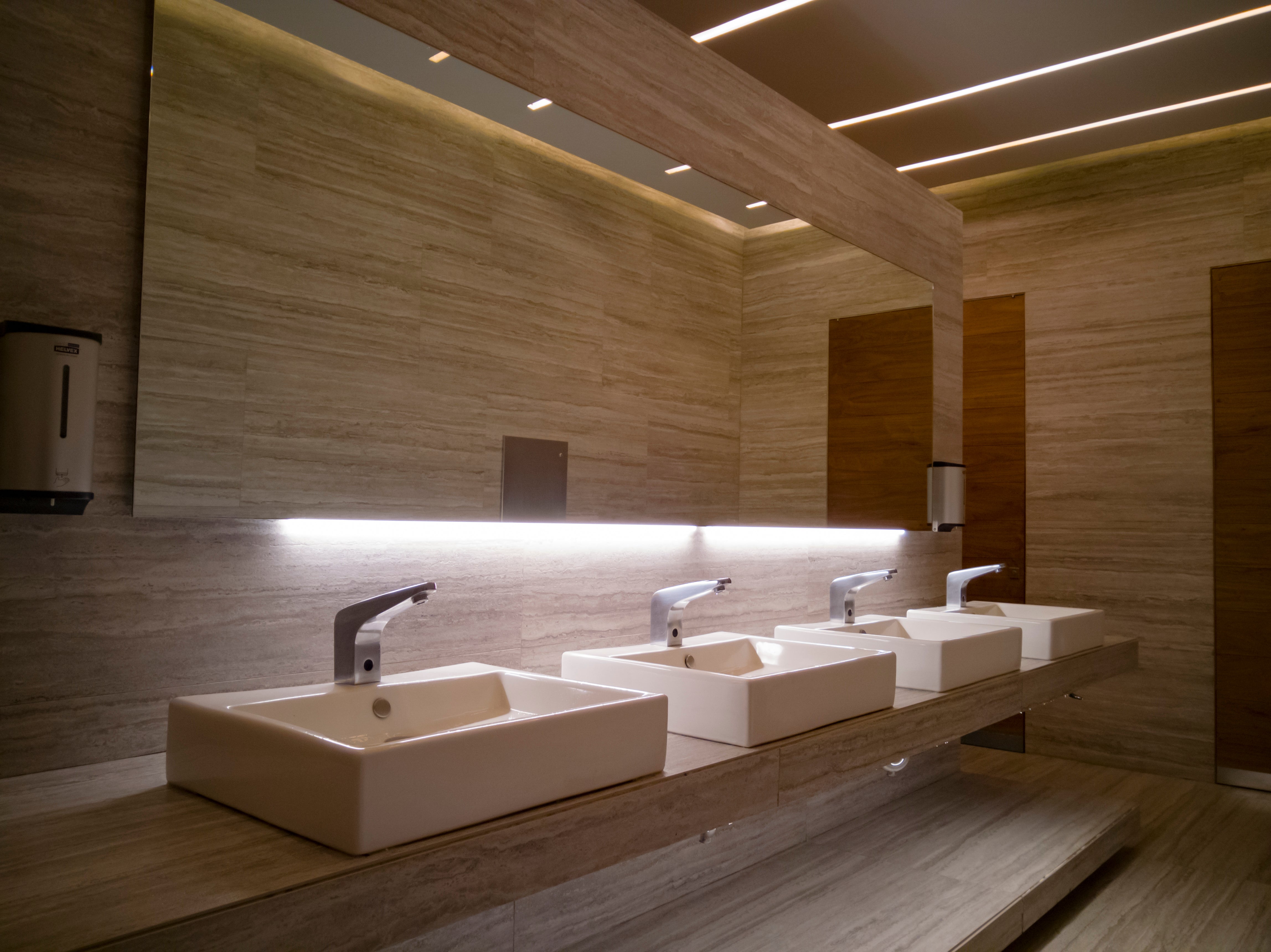 How to Choose the Best LED Lights for Your Bathroom