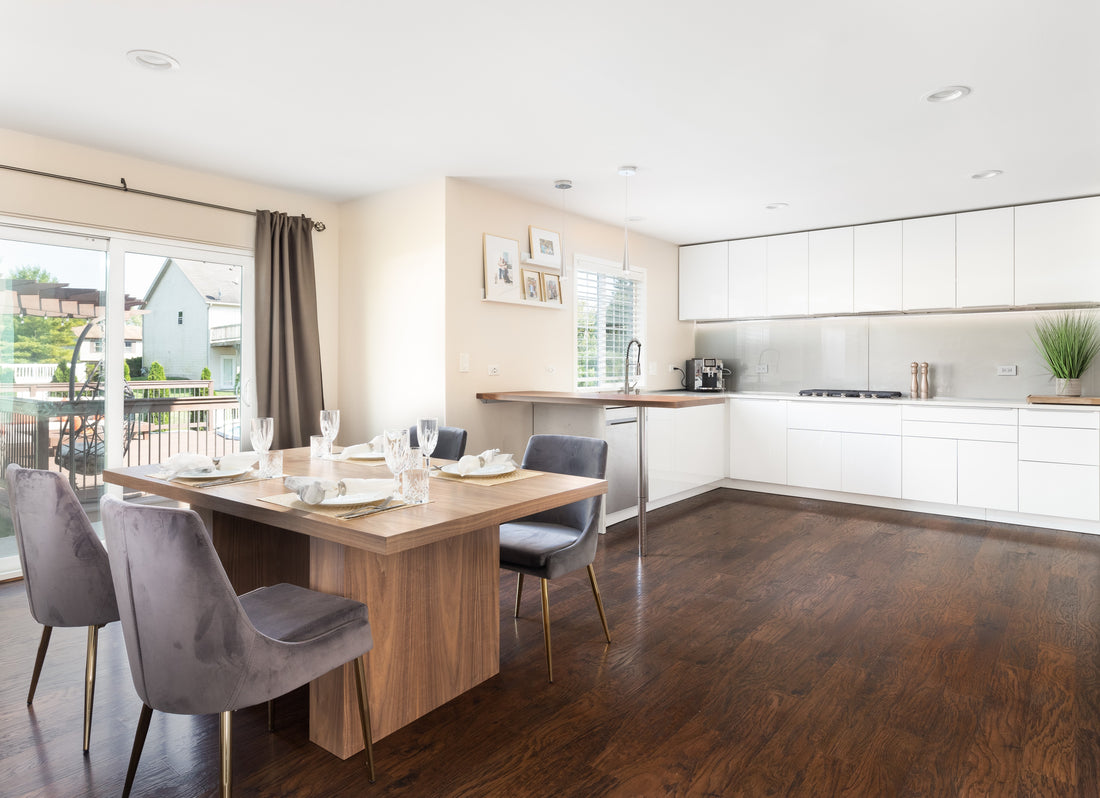 Independence Day Decor: A Well-Lit Kitchen